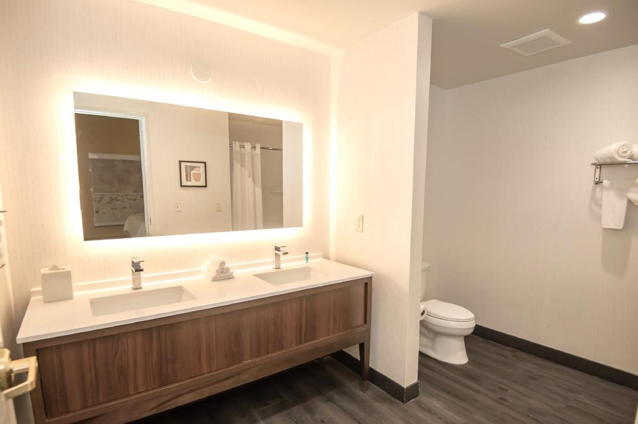 Holiday Inn Oakland Airport By Ihg Экстерьер фото