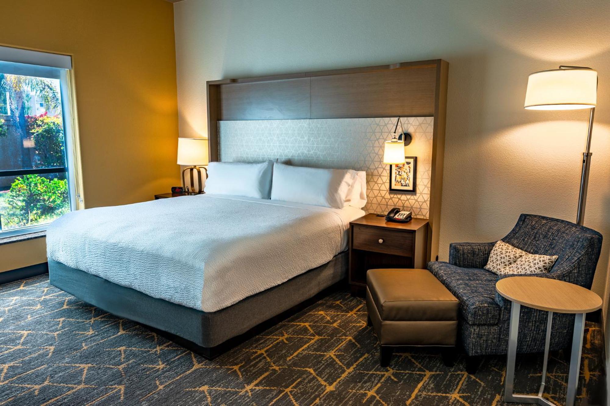 Holiday Inn Oakland Airport By Ihg Экстерьер фото